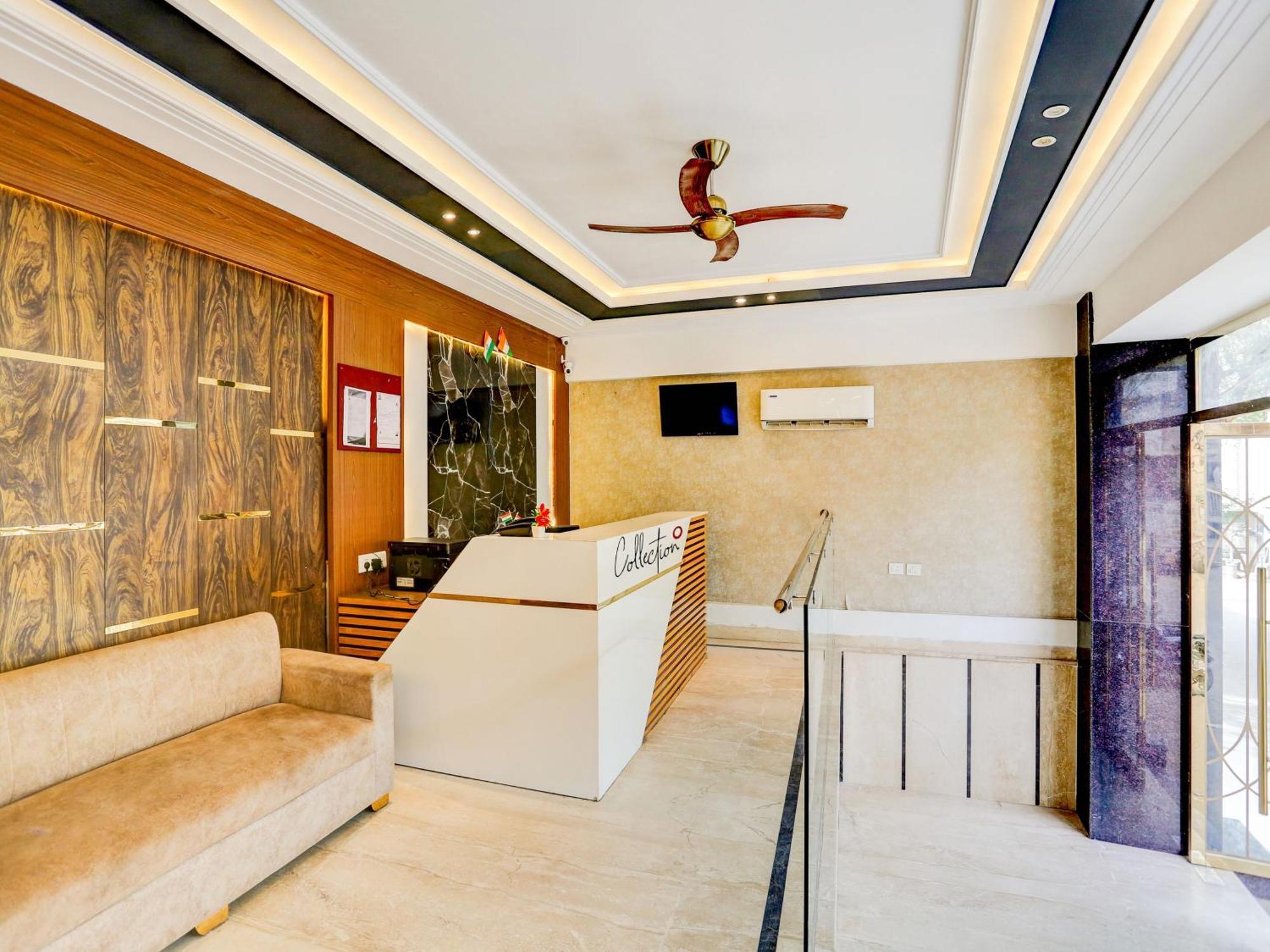 Hotel Collecion O White House Nueva Delhi Exterior foto